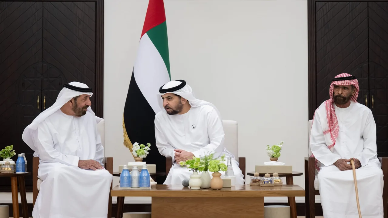 دولة الإمارات تواصل تعزيز وتيرة نموها الاقتصادي عبر مسارها التنموي الطموح والثابت